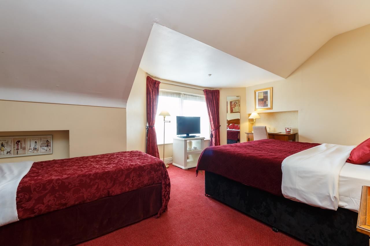 Отели типа «постель и завтрак» Lismar Guest House Дандолк-29