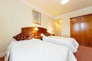Отели типа «постель и завтрак» Lismar Guest House Дандолк Двухместный номер с 2 отдельными кроватями-3